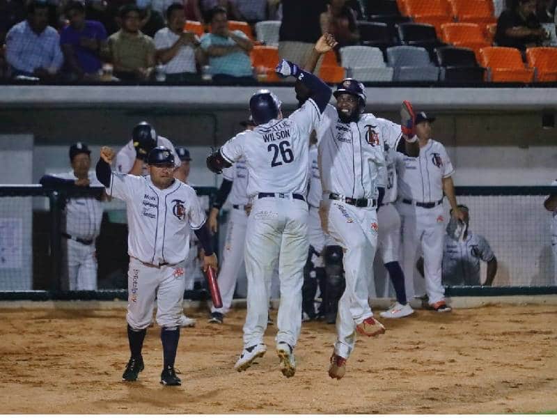 Tigres regresa a la senda del triunfo, supera 6-5 a los Guerreros