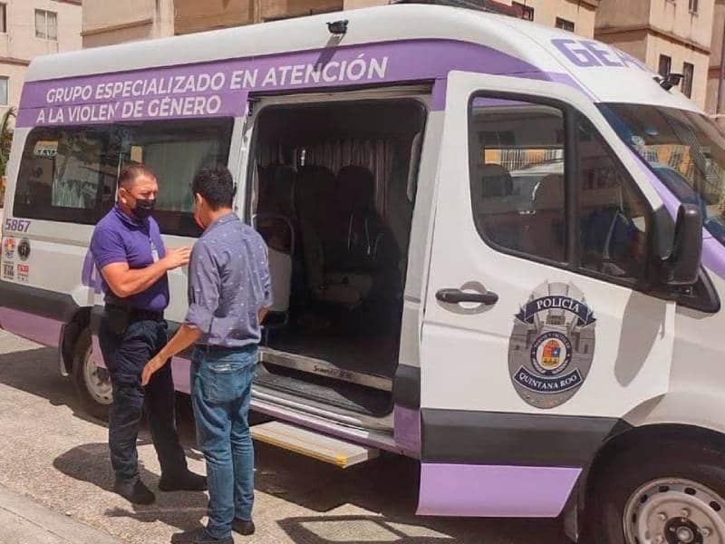 Encuentran a menor cerca de una iglesia; la madre está desaparecida