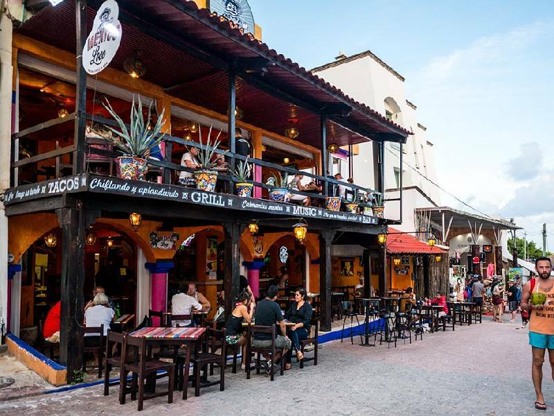 Restaurantes en Cancún esperan repunte el día de las madres