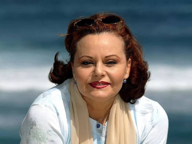 Vida de Rocío Dúrcal será rememorada en una bioserie