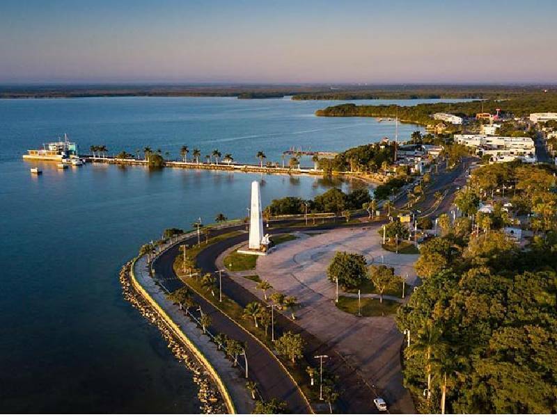 Problemas en los trabajos de remodelación del Bulevar Bahía de Chetumal