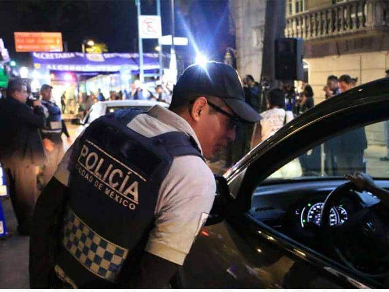 Rescatan en alcoholímetro a pareja raptada