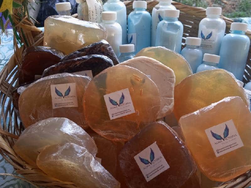 Aplicación de mascarillas cosméticas gana terreno entre hombres de Lázaro Cárdenas