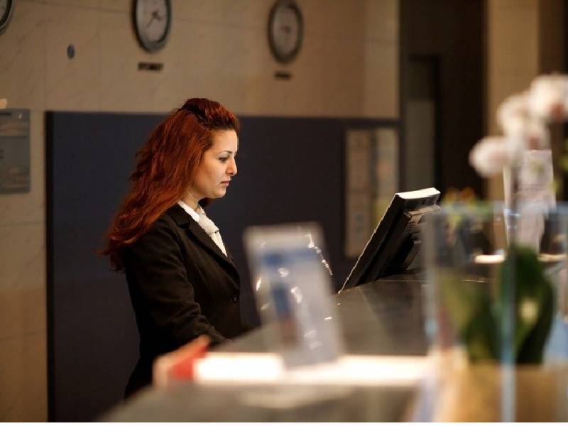Deficit de empleo en hotelería