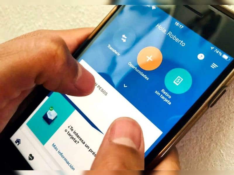 Usuarios de BBVA reportan transferencias de regalo en sus cuentas
