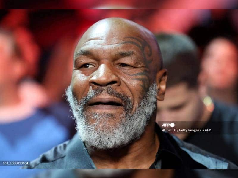 Mike Tyson no enfrentará cargos por golpear a un pasajero en un avión en EEUU