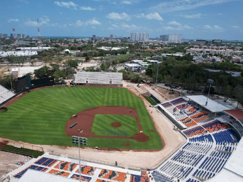 En suspenso fecha de apertura del renovado parque de pelota ÔÇ£Beto ávilaÔÇØ de Cancún