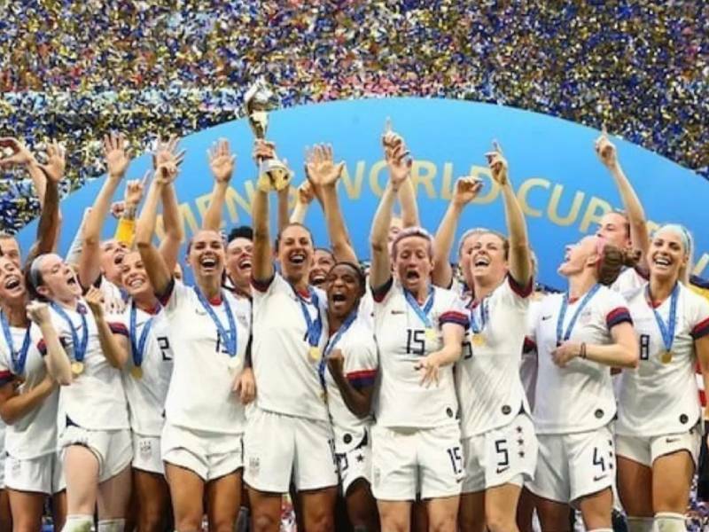 ¡Histórico! Selecciones de futbol en EU consolidan igualdad salarial