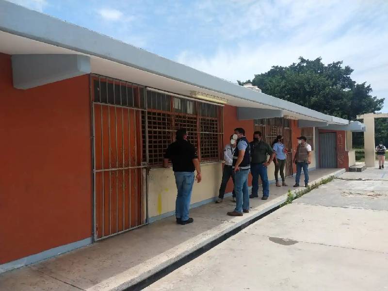 Ifeqroo continúa brindando mantenimiento a las escuelas refugios