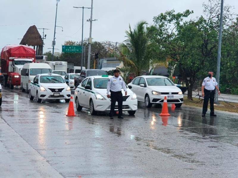 Implementan operativo de apoyo y prevención ante las constantes lluvias