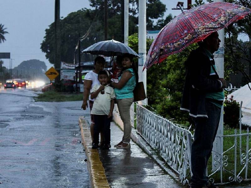 Agatha se debilita a baja presión; se prevén lluvias puntuales en 4 estados