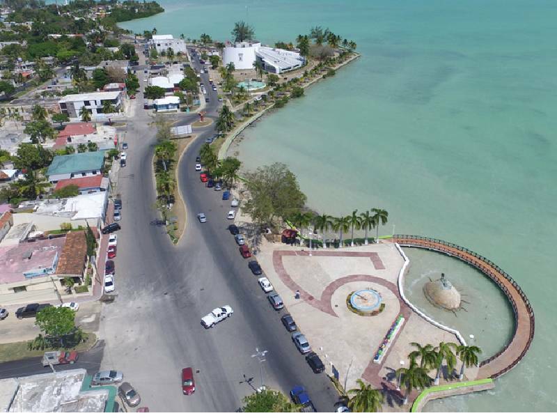 Se manifestaran por obras detenidas del Bulevar Bahía