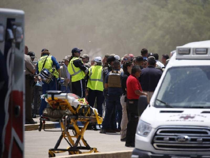 Al menos 14 estudiantes muertos y el tirador abatido, el saldo del tiroteo en Uvalde, Texas