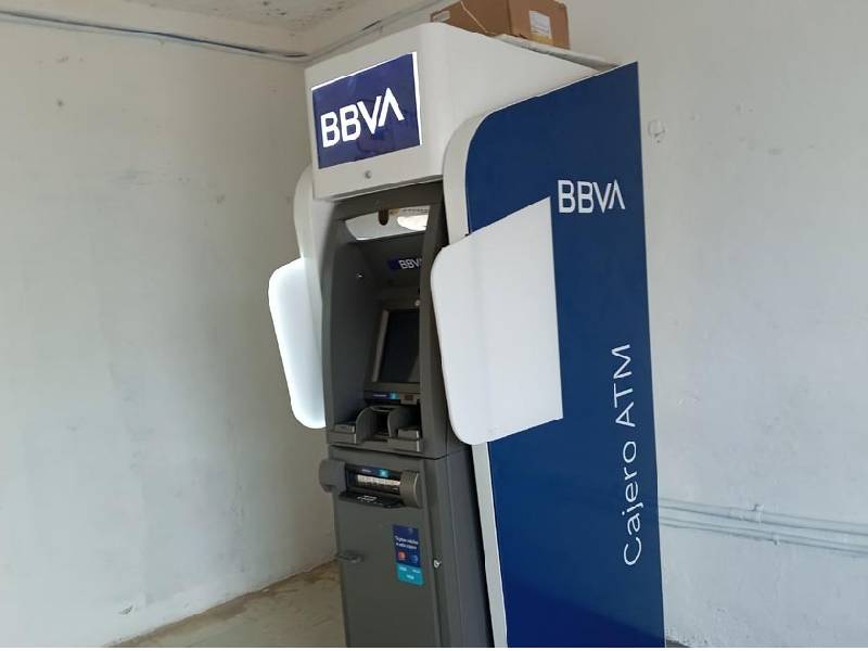 Descompostura de cajeros impacta economía de Lázaro Cárdenas y de turistas con rumbo a Holbox