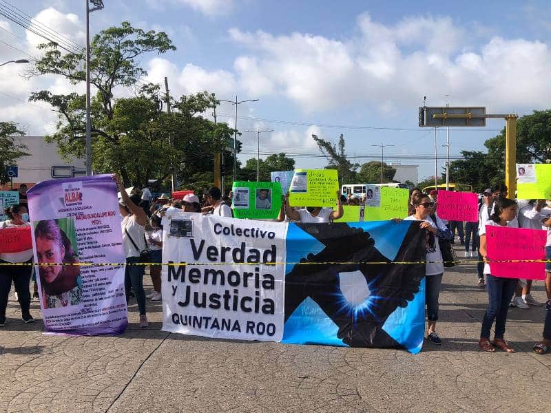 Marchan por desaparecidos