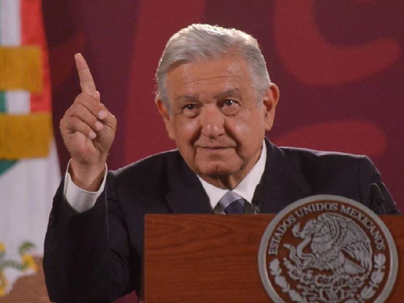 Mantiene AMLO alta aprobación; alcanza 61% según Electoralia