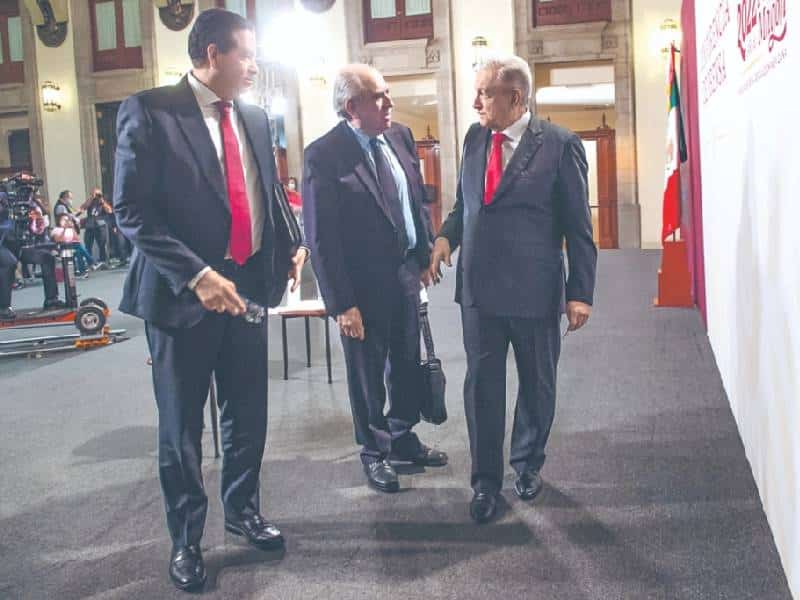 A más de medio sexenio, Gobierno apunta a Enrique Peña Nieto