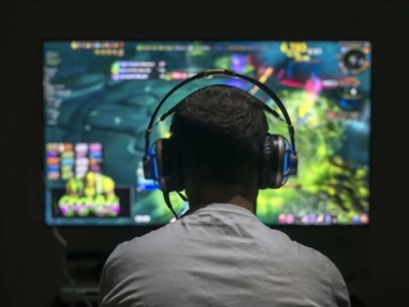 Diputados proponen clasificar adicción a videojuegos como problema de salubridad