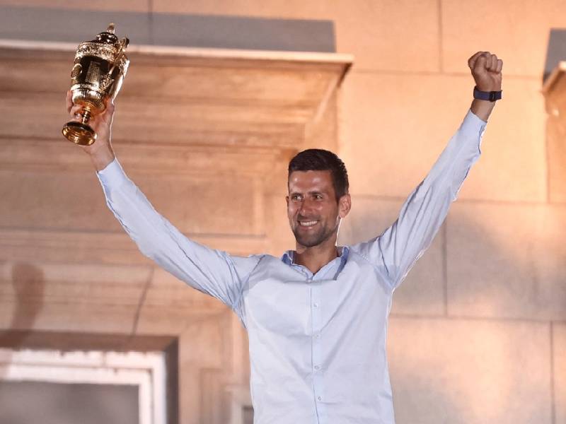 Djokovic continúa con gran nivel pero baja en el ranking ATP