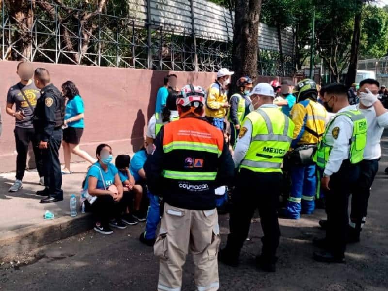 Turistas se intoxican en camión… ¡Reluciente de limpio!