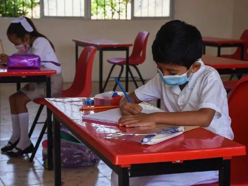 Pide IMCO retomar escuelas de tiempo completo en estados 
