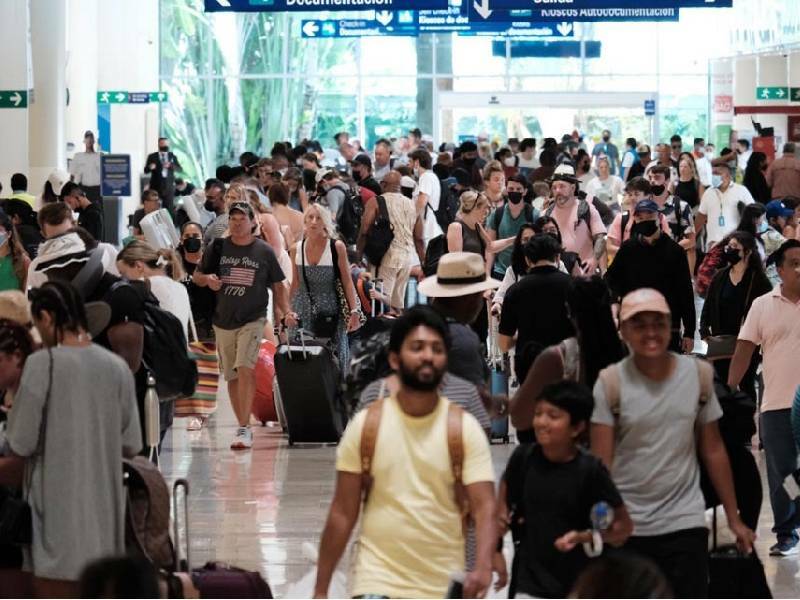 El aeropuerto de Cancún, con 525 operaciones y una conexión con 62 destinos