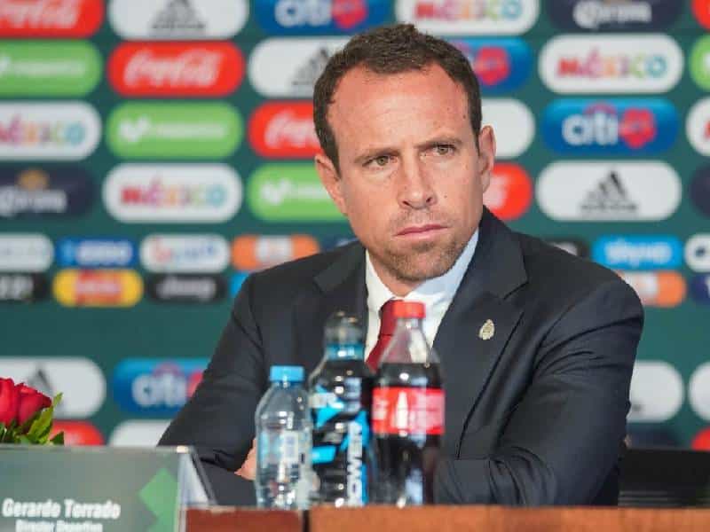 Torrado se pronuncia después de ser despedido; lo tunden en redes