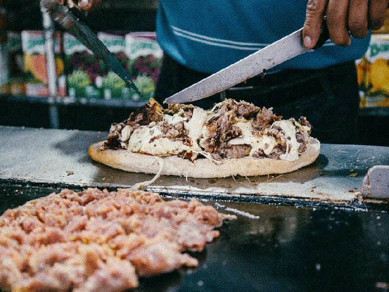 ¡Fatal! Abuelito muere asfixiado al atragantarse con una torta