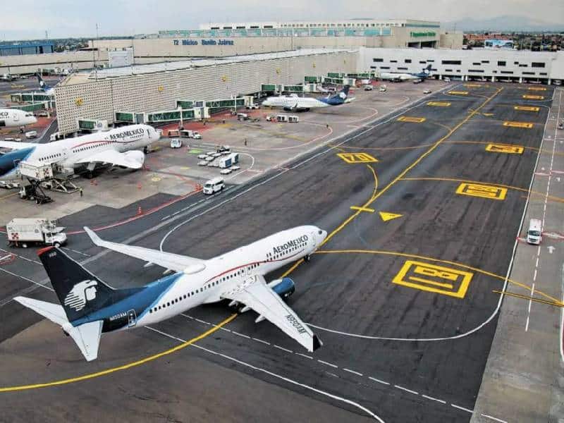 Batea Semarnat plataforma de emergencia en aeropuerto