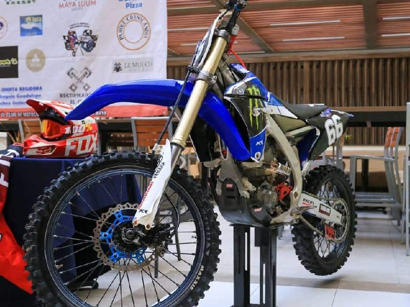Más de 100 pilotos, en la Gran Carrera Internacional de Motocross en Playa del Carmen