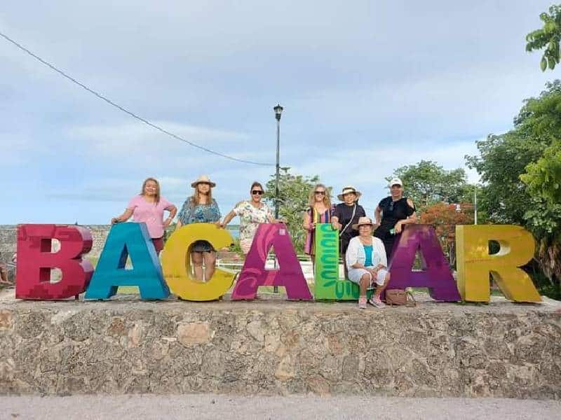 La lluvia no impide que Bacalar inicie con buena ocupación la temporada vacacional