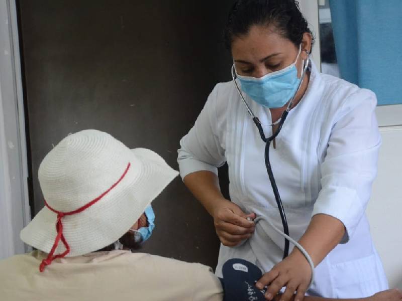 Cierra la entidad a la baja en casos positivos de Covid, sin defunciones