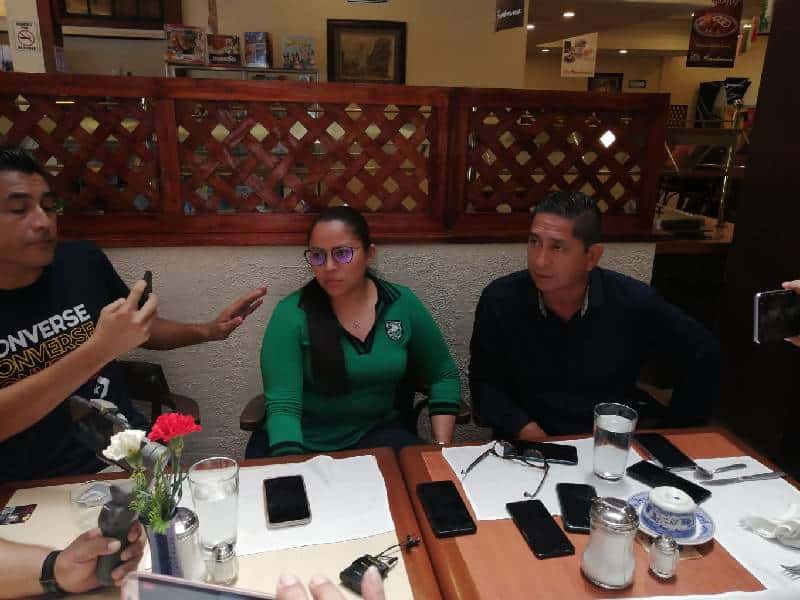 Presentan a suplente de Nava en congreso