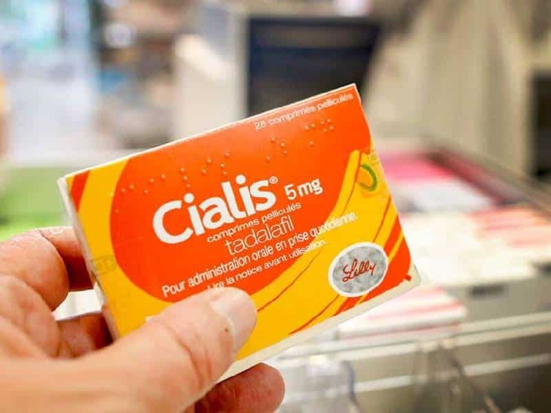 Cofepris alerta sobre falsificación de medicamento asociado a males prostáticos