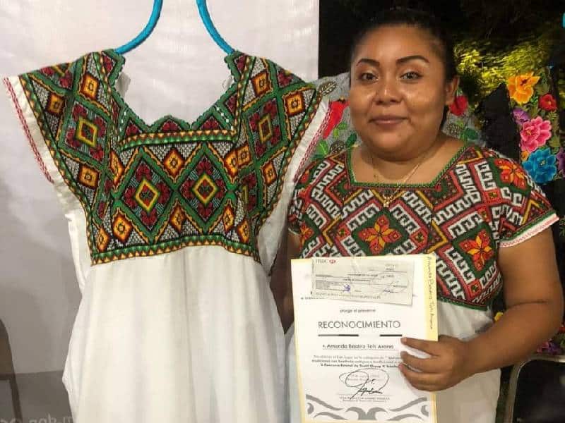 Artesana maya de Carrillo Puerto participará en la Conferencia internacional de la ONU
