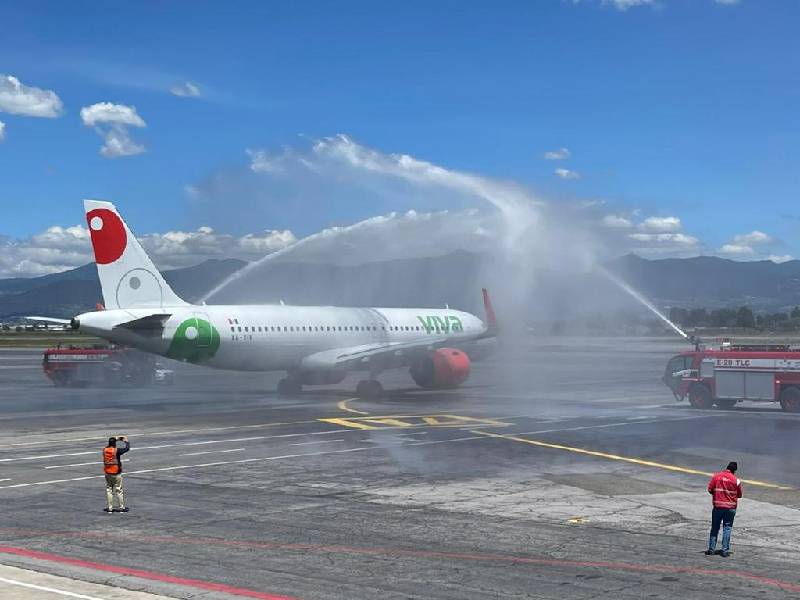 Retoma el vuelo la ruta Cancún-Toluca