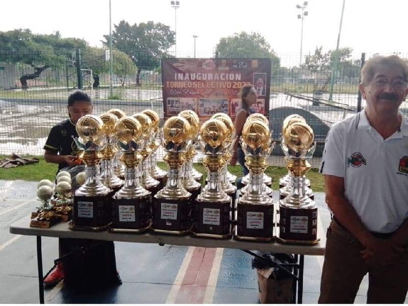 Arranca el Torneo “Ermilo Mijangos” de básquetbol
