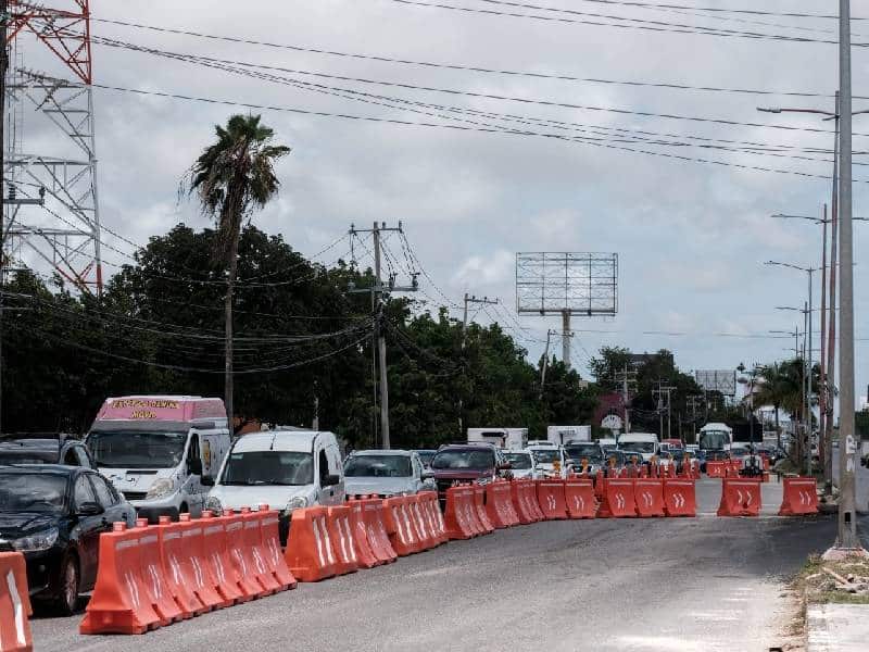 Transportistas duplican sus costos de operación por obras en la Colosio