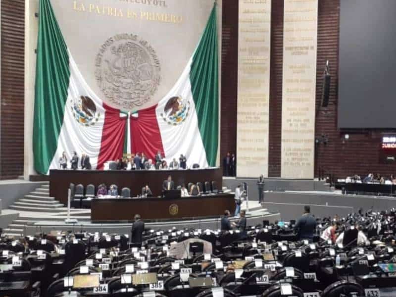 Continúan diputados con presentación de reservas a Ley de Ingresos
