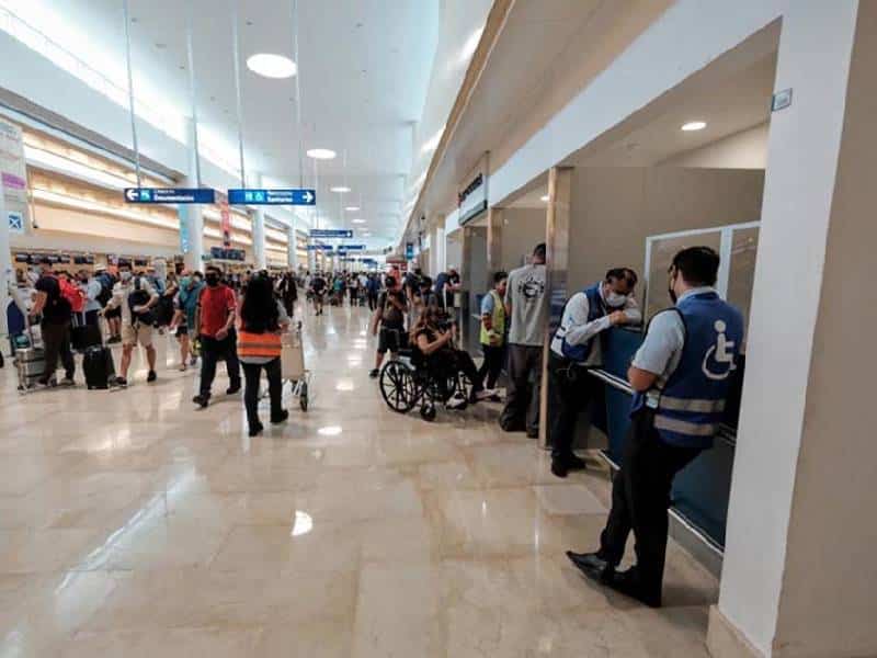 El aeropuerto de Cancún, con 500 operaciones y una conexión con 19 países