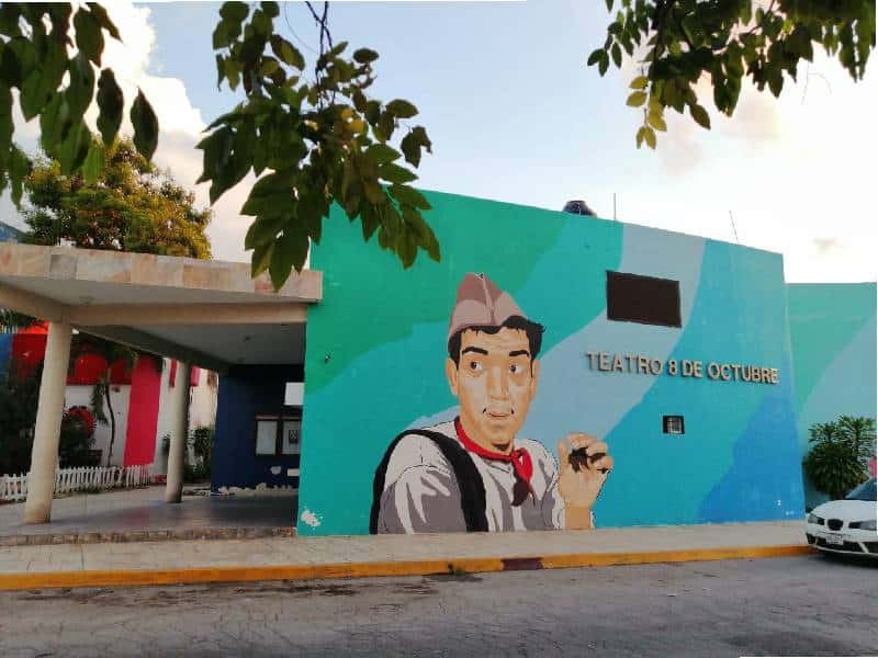 De bodega a un teatro que es parte de la historia de Cancún