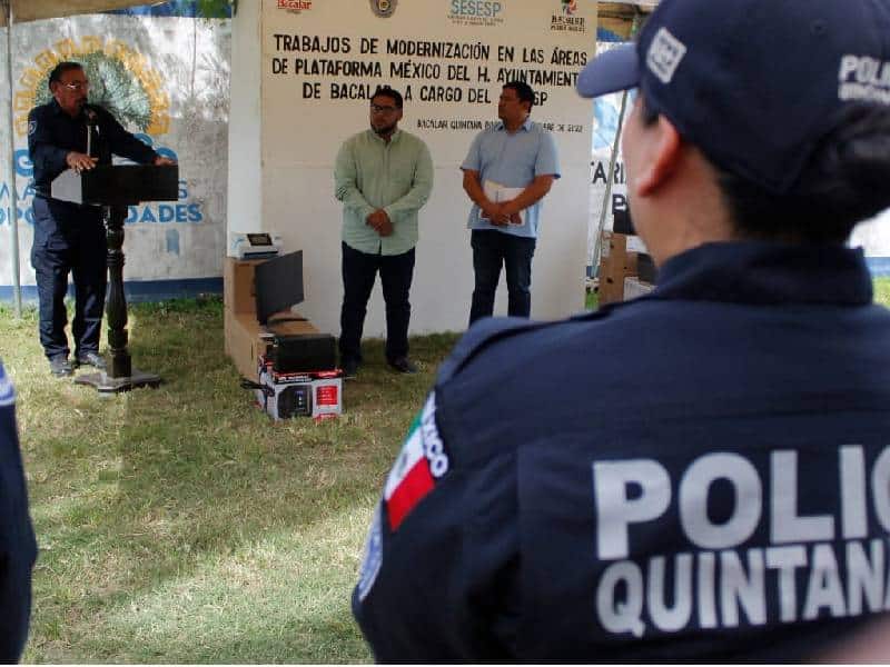 Dotan a Bacalar de equipo tecnológico para enlazarse a Plataforma México