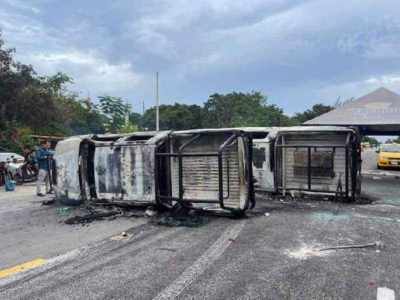Sancionan a policías involucrados en disturbios en Mahahual