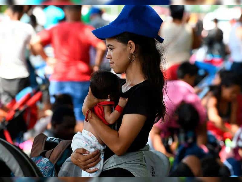 Defienden derechos de embarazadas migrantes