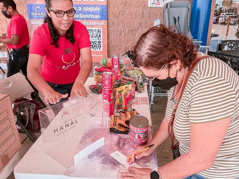 Reúnen cuatro toneladas de alimentos no perecedero para comunidades de Q. Roo
