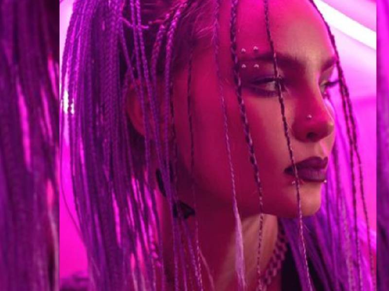 A través de Tiktok se difundió un video en el que se captó a Belinda entonando un peculiar rezo para hacer “amarres” tan “poderosos”