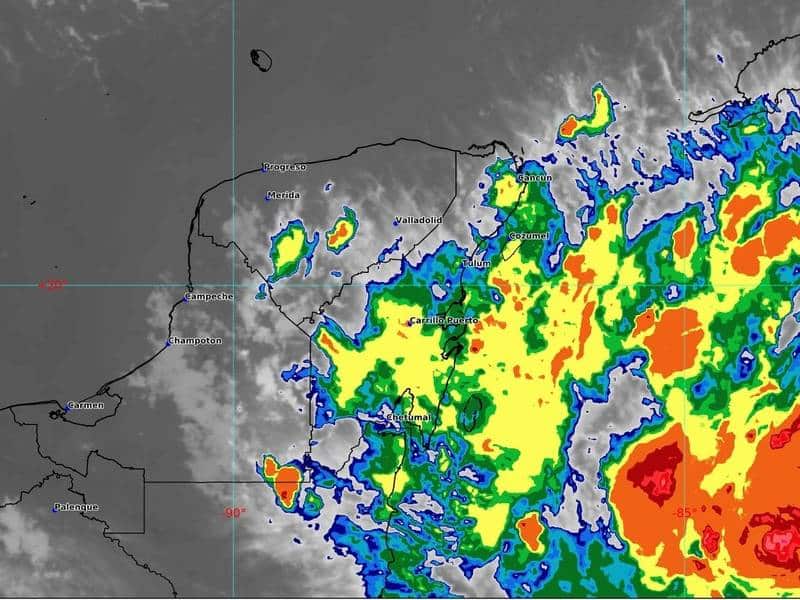 Suspenden clases en Quintana Roo por la Tormenta "Lisa"