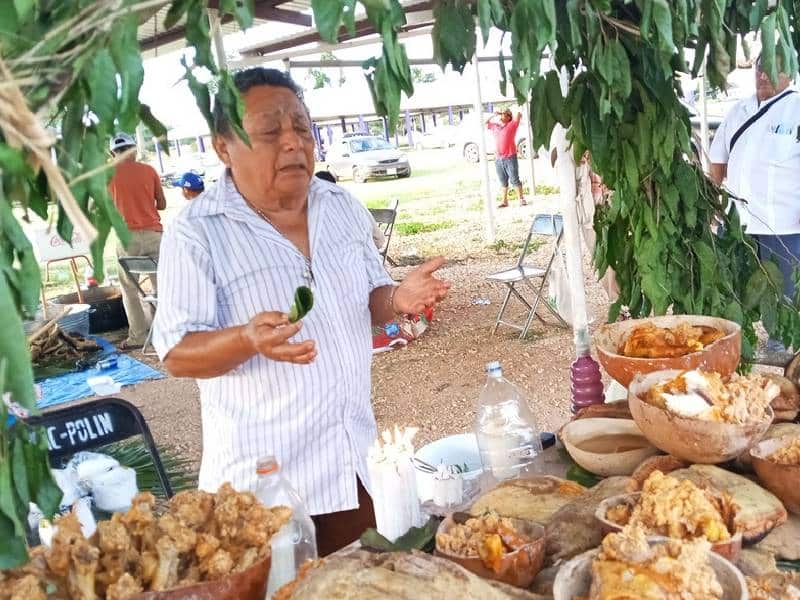 Promotores de la Feria de Kantunilkín piden protección maya "divina" para su festejo