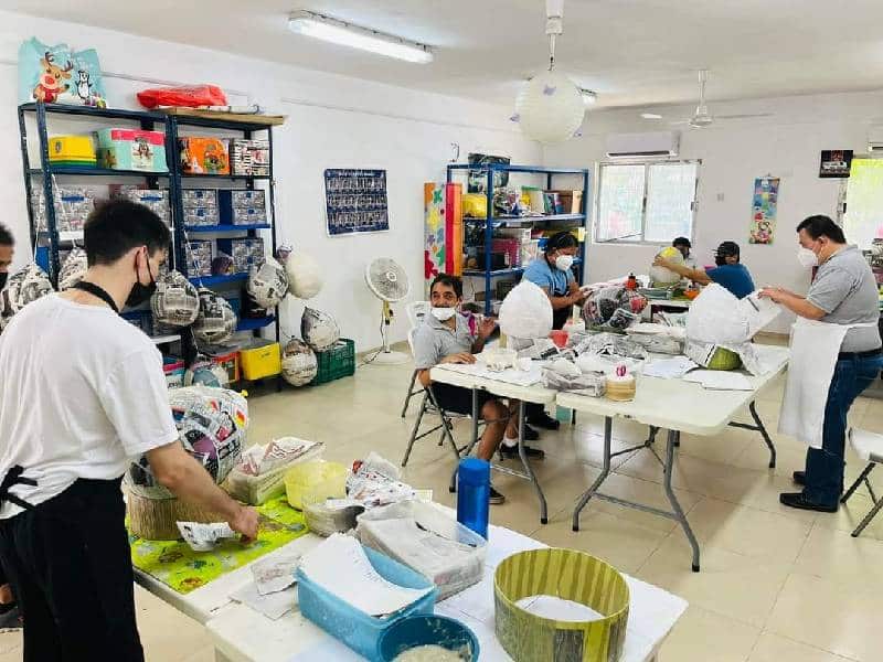 Niños y jóvenes con discapacidad intelectual son pequeños empresarios
