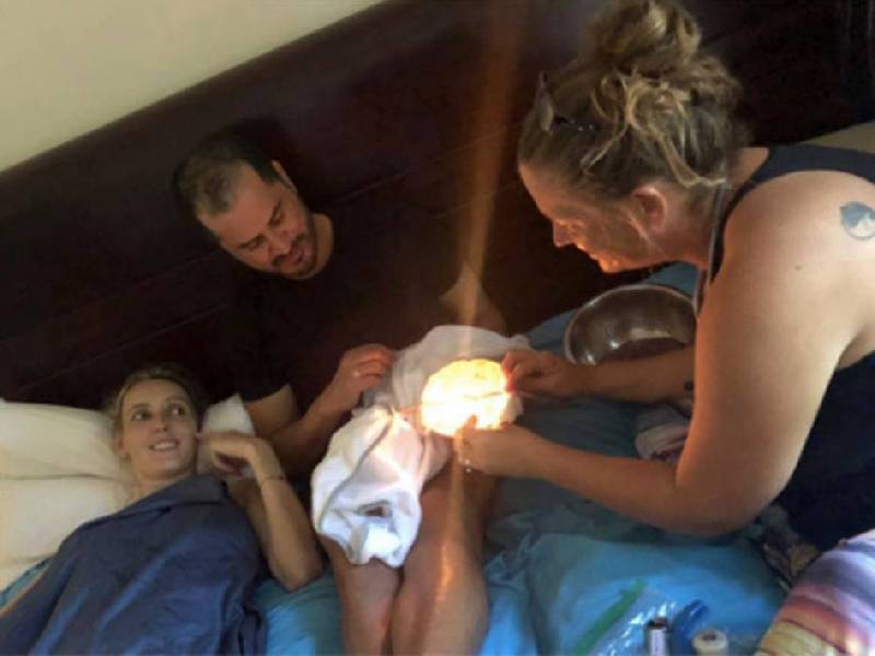 Covid disparó atención de parteras